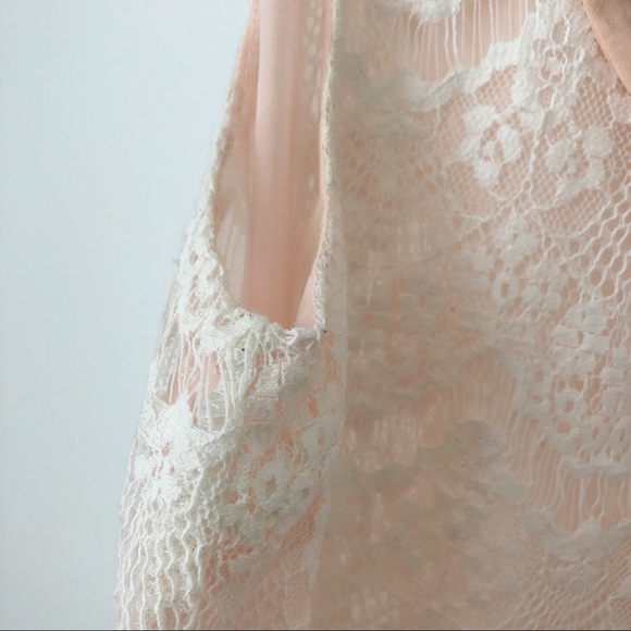 Moon Collection White & Peach Lace Blouse - Picture 10 of 13